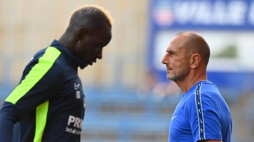 Mamadou Sakho et son entraineur