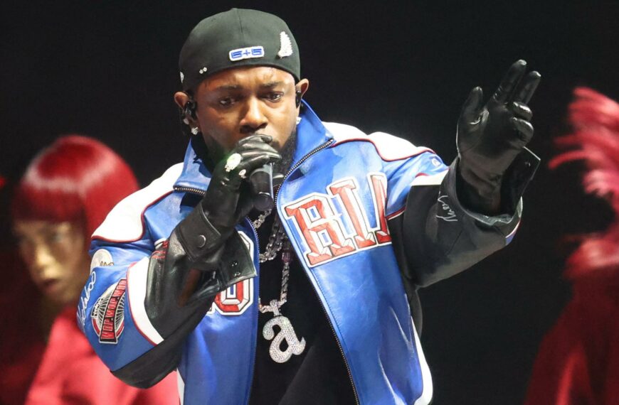 Super Bowl 2025 : Kendrick Lamar enflamme la mi-temps avec un clash subtil contre Drake